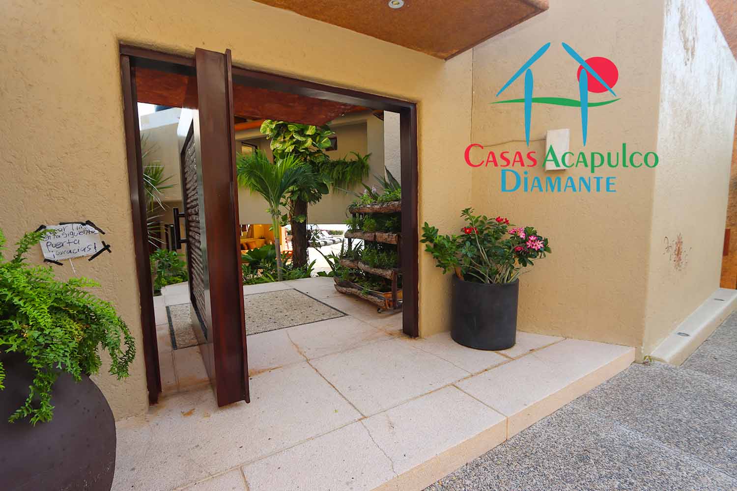 Puerta del sol - Vestíbulo de acceso 8